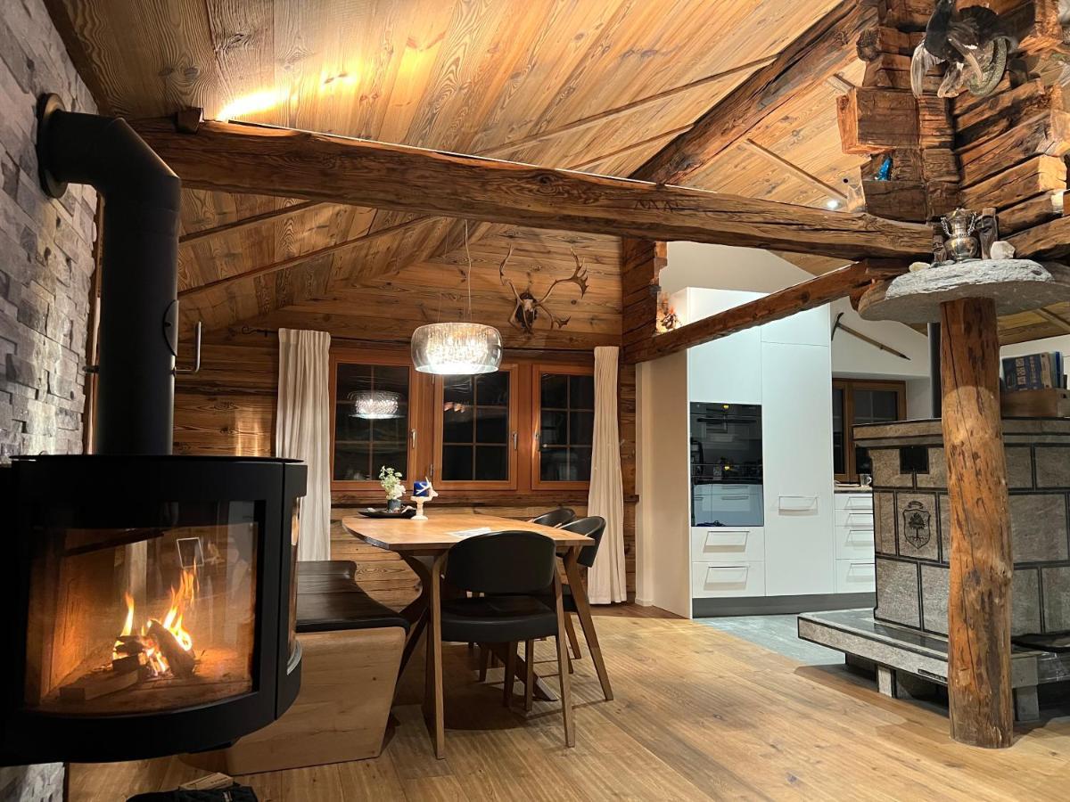 Chalet Birkhahn 萨斯费 外观 照片